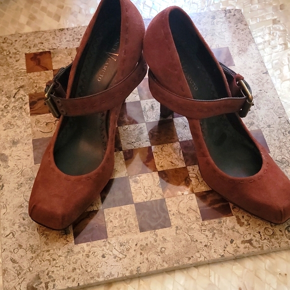 Vince Camuto Shoes - Vince Camuto